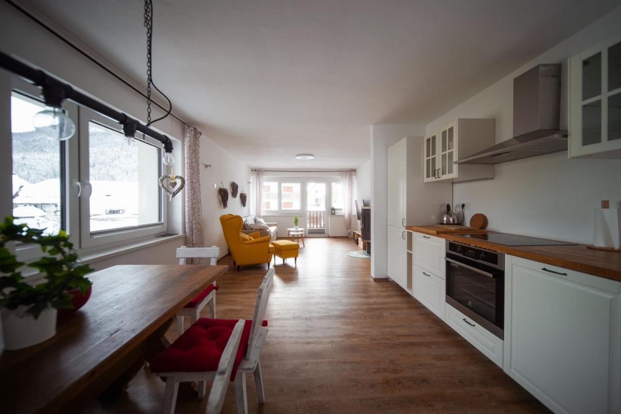 Apartament Cozy Nest In The Heart Of Kranjska Gora Zewnętrze zdjęcie